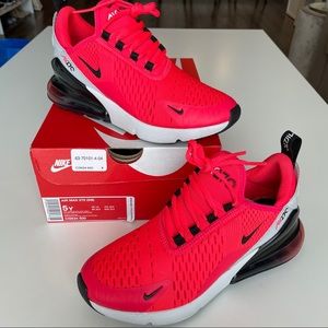 Nike Air Max 270 in Red Orbit